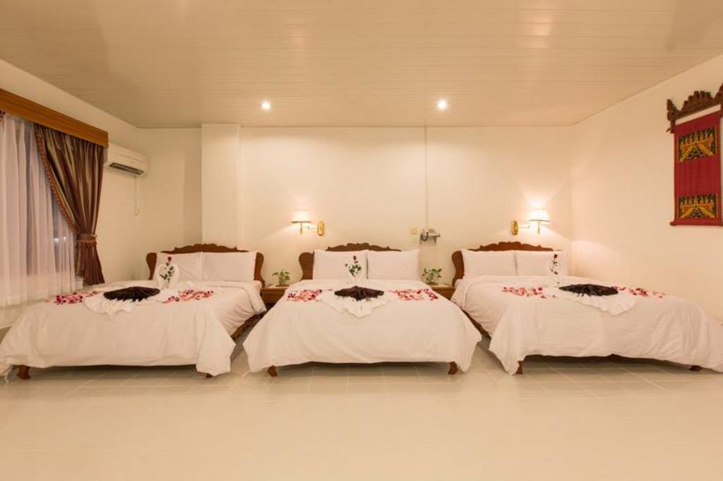 Asia Hotel Phnom-Penh Buitenkant foto