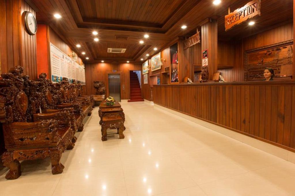 Asia Hotel Phnom-Penh Buitenkant foto