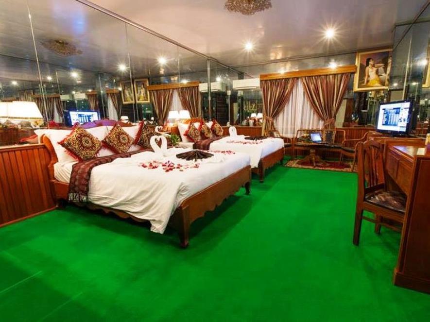 Asia Hotel Phnom-Penh Buitenkant foto